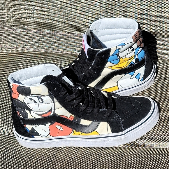 Vans Disney Sk8 Hicut Mickey & Friends Sneakers - Wmns Size 6.5 or 23cm - Picture 15 of 16